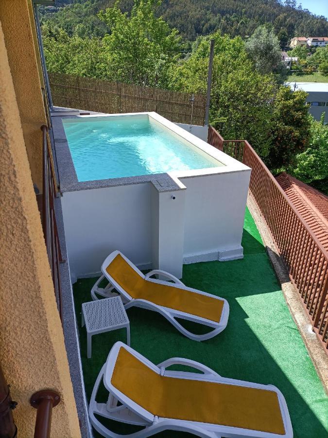 Casa Amarela Da Canicada ヴィエイラ・ド・ミーニョ エクステリア 写真