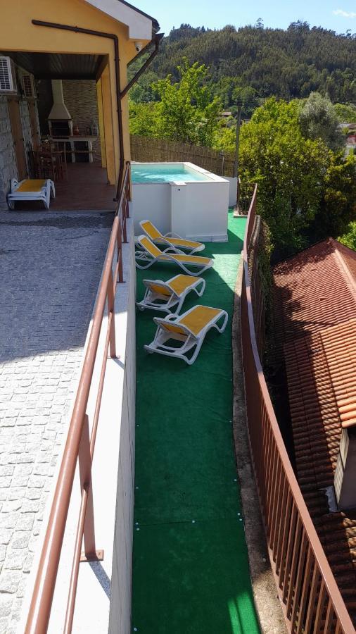 Casa Amarela Da Canicada ヴィエイラ・ド・ミーニョ エクステリア 写真