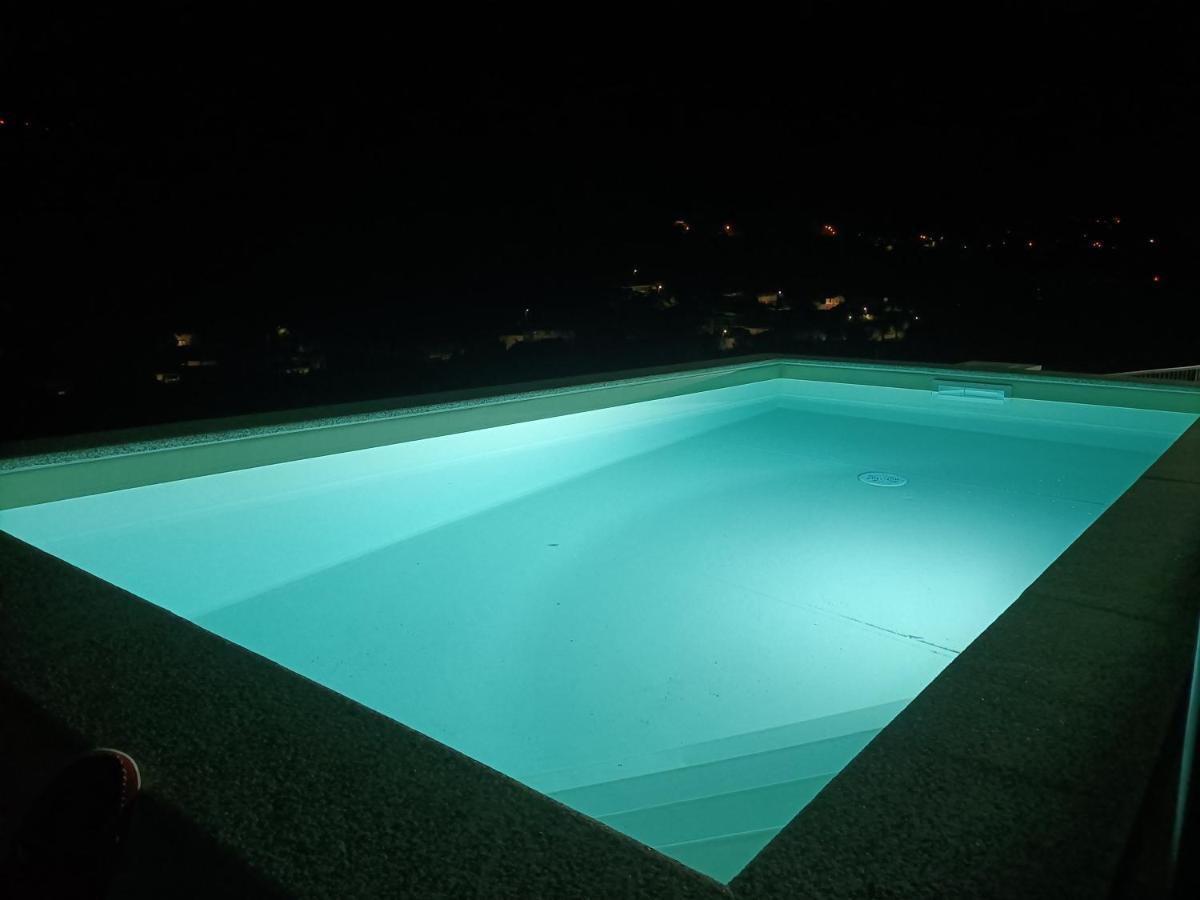 Casa Amarela Da Canicada ヴィエイラ・ド・ミーニョ エクステリア 写真